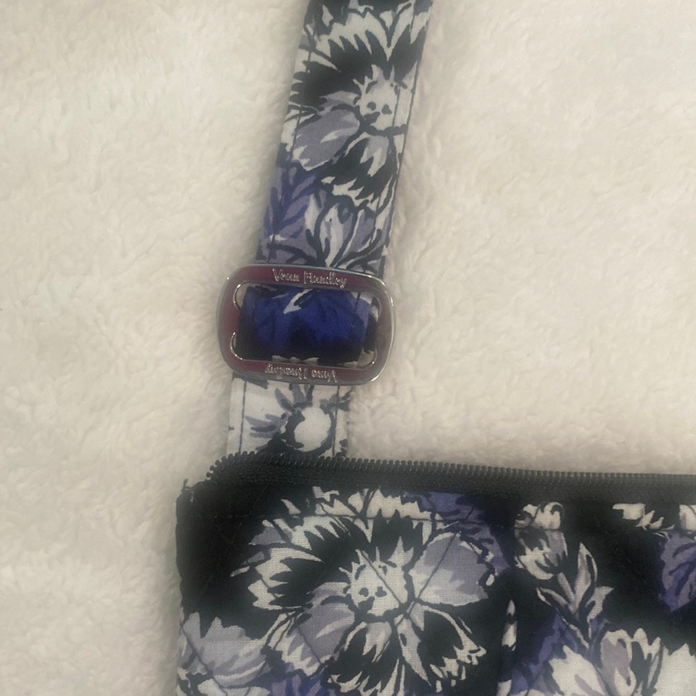 πππ€πVera Bradley Hipster Crossbody, Frosted Floral - Picture 6 of 7